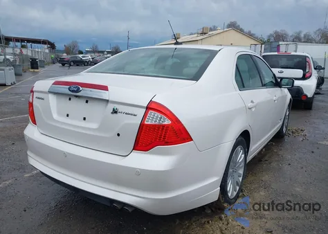 2010 Ford Fusion Hybrid from USA, damaged, VIN 3FADP0L33AR263500